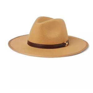 NWT Janie and Jack hat